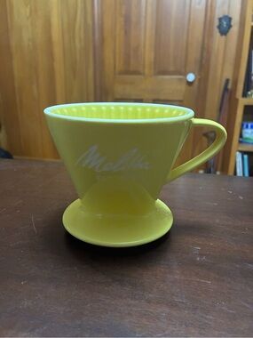 Yellow Ceramic Coffee Dripper - Classic Pour-Over Brewer